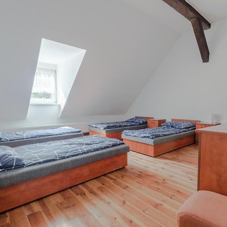 Osrodek Szkoleniowo - Noclegowy Chojnik Sosnie Extérieur photo